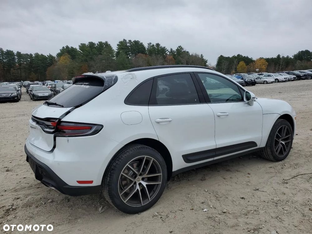Porsche Macan - 4