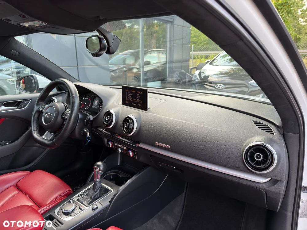 Audi A3 Sportback 2.0 TDI Quattro Ambiente S tronic - 9