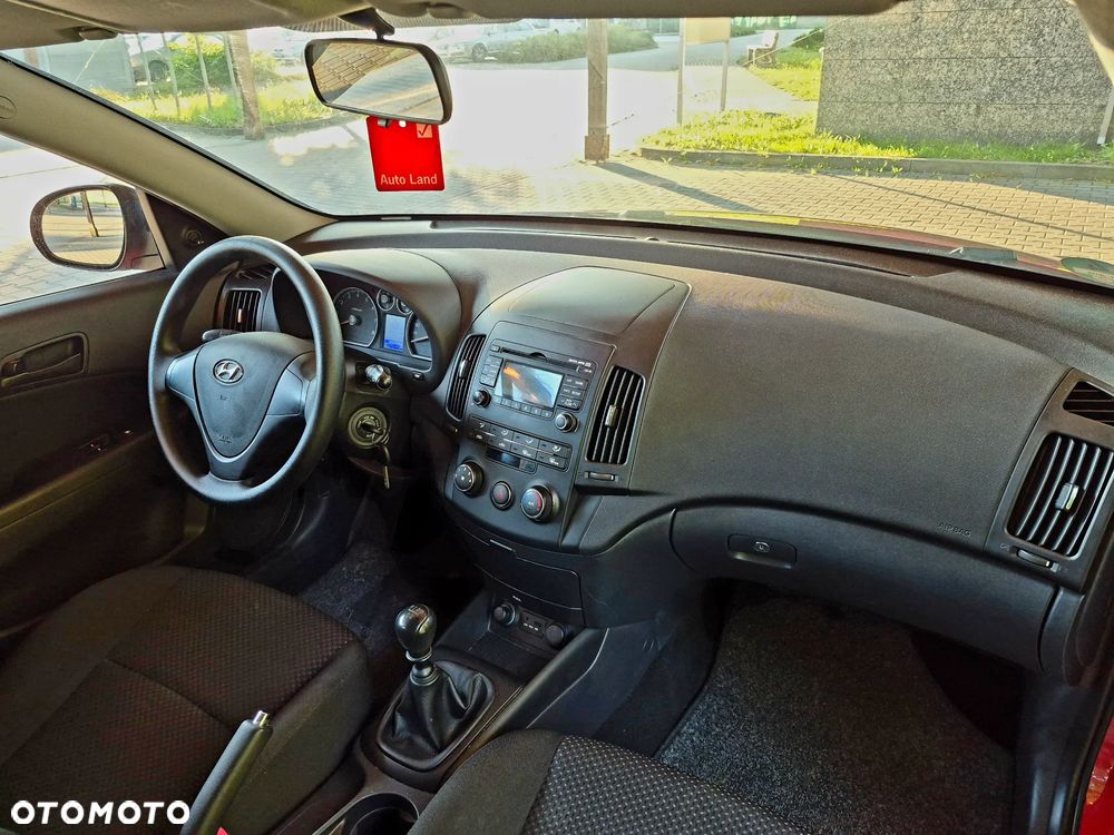 Hyundai i30 - 11