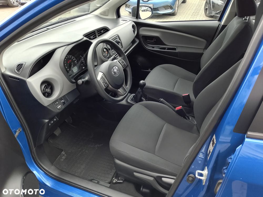 Toyota Yaris 1.0 Active - 17