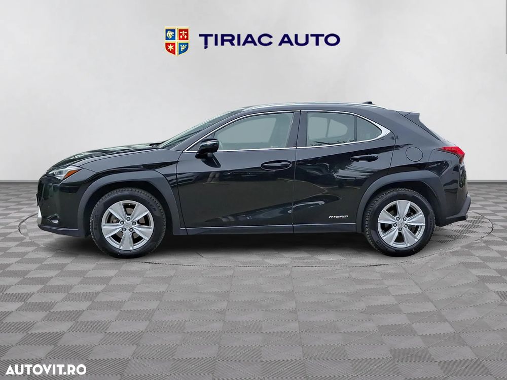 Lexus UX 250h FWD Business - 3