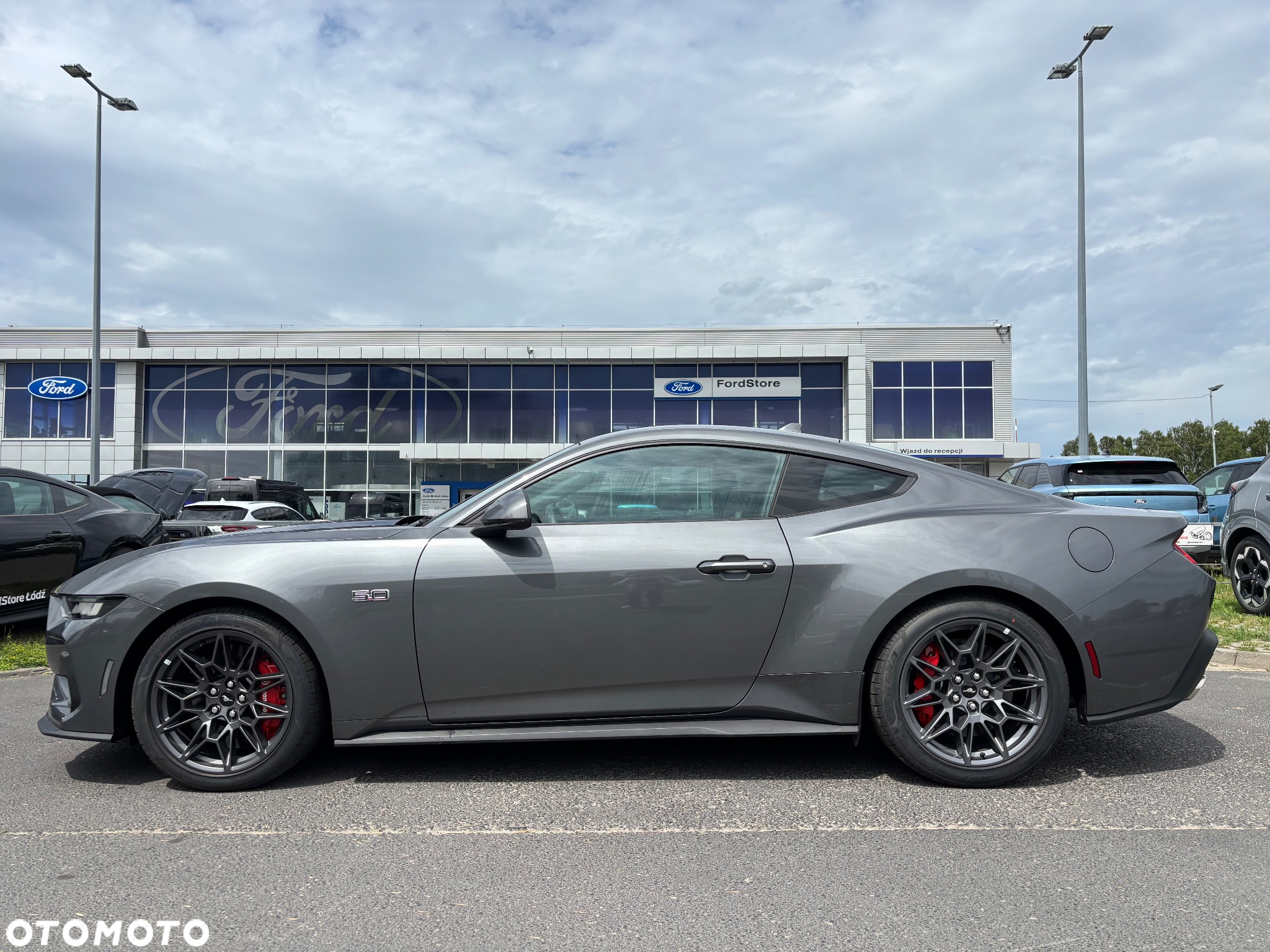 Ford Mustang 5.0 V8 GT - 8