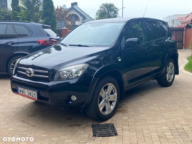 Toyota RAV4 2.2 D-CAT 4x4 Executive - 2