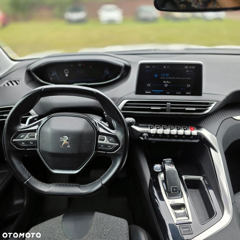 Peugeot 3008 PureTech 130 Stop & Start GPF EAT8 Active Business-Paket - 16