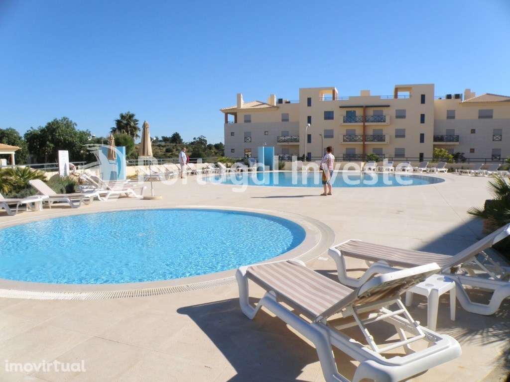 Exclusivo: Excelente T1 na Corcovada condómino fechado com piscina ... - Grande imagem: 2/9