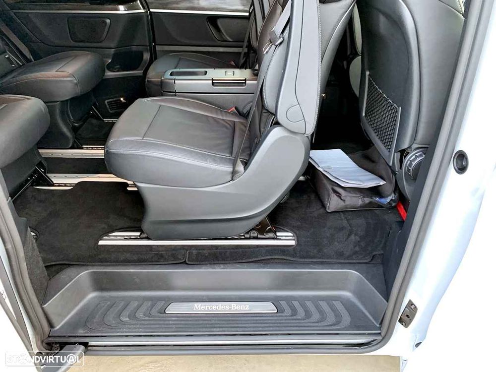 Mercedes-Benz EQV 300 Longa - 31