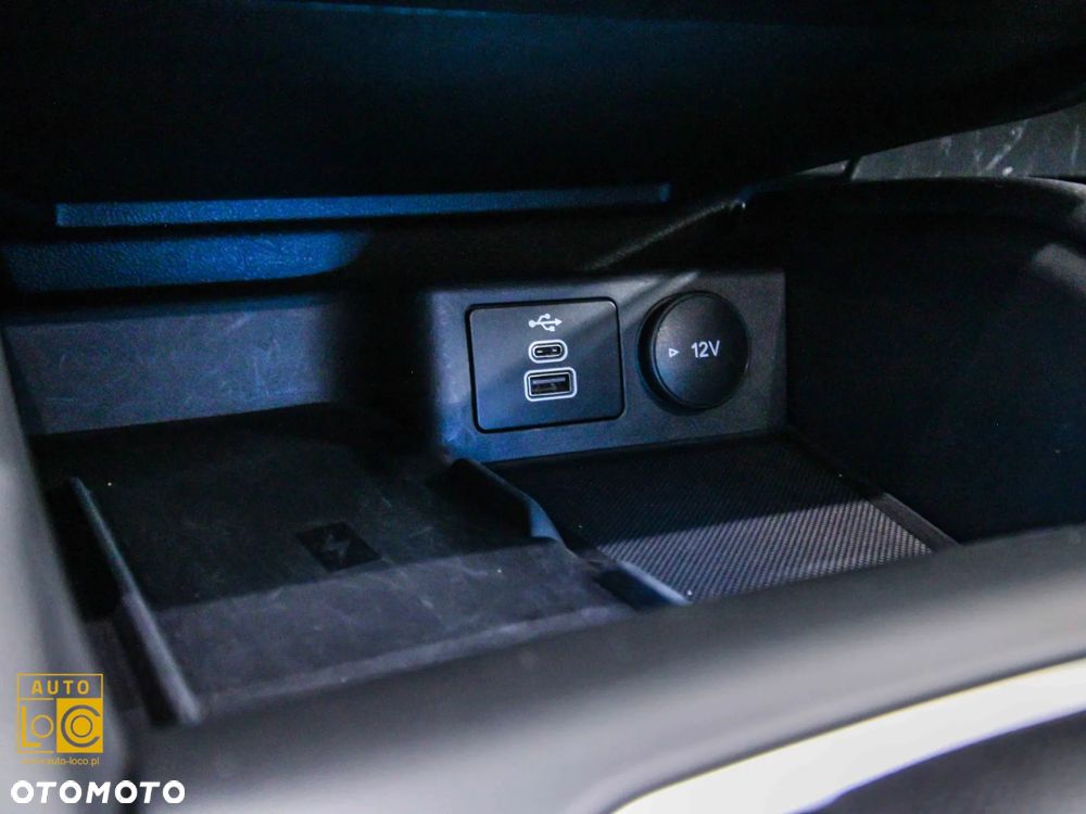 Ford Focus 1.0 EcoBoost Titanium X - 34