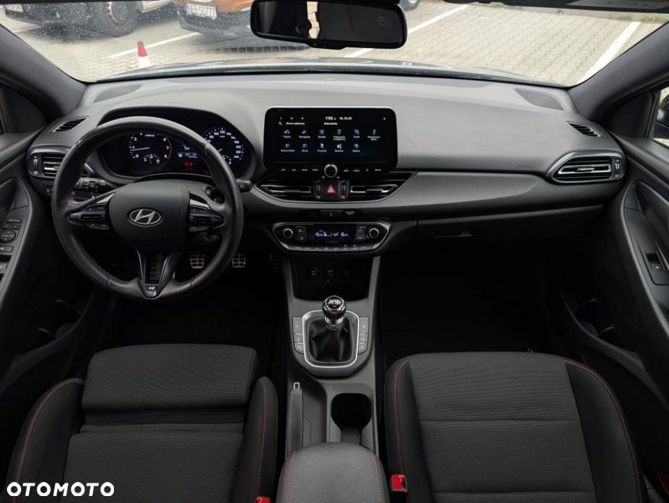 Hyundai i30 - 19