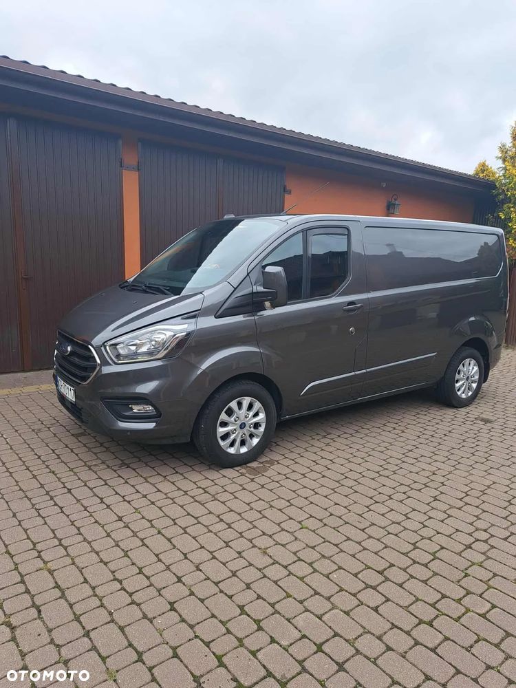 Ford TRANSIT CUSTOM - 3