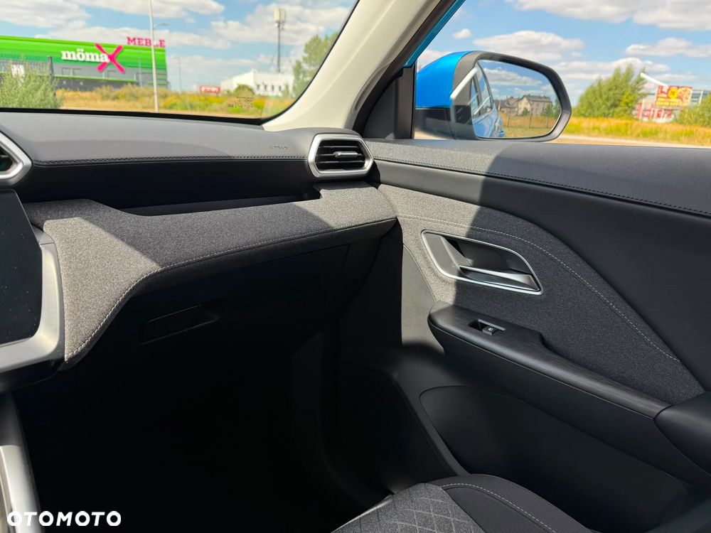 MG ZS Hybrid+ - 15
