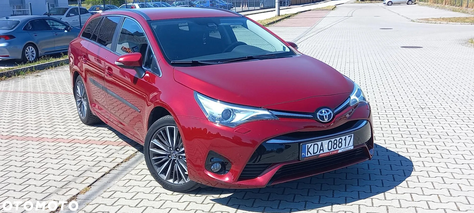 Toyota Avensis Combi 1.8 Multidrive Business Edition - 2