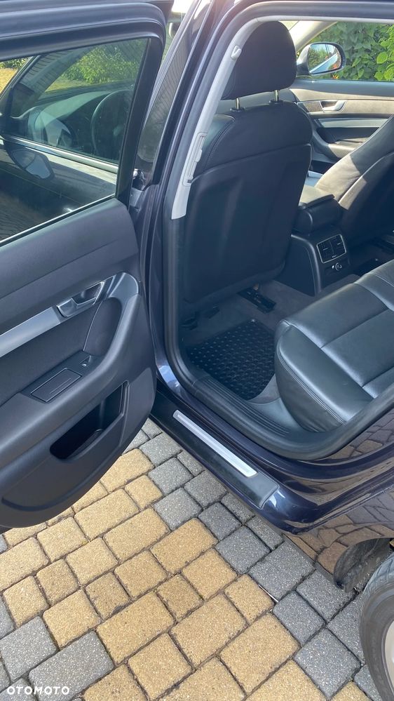 Audi A6 - 12