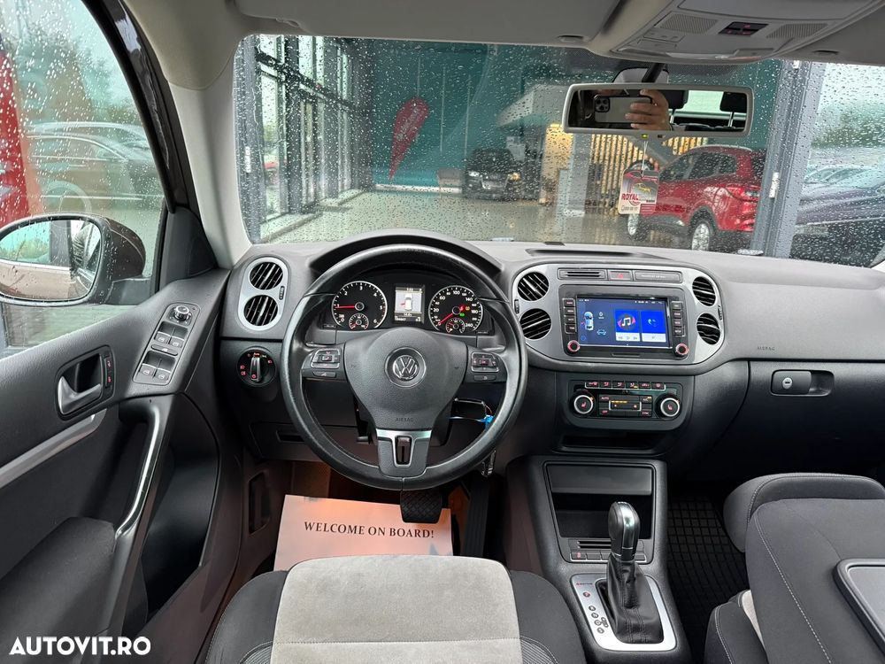 Volkswagen Tiguan 2.0 TDI 4Motion DSG Sport & Style - 6