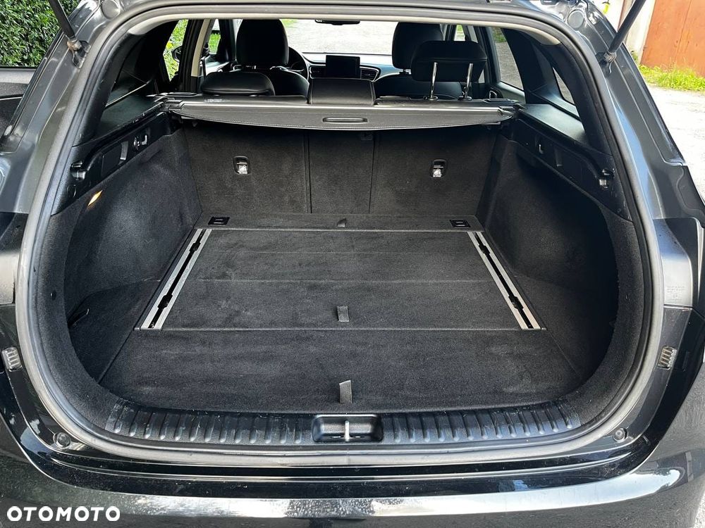Kia Ceed - 14