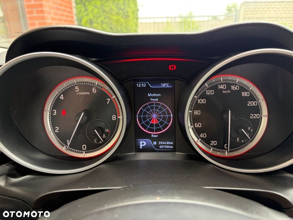 Suzuki Swift - 11