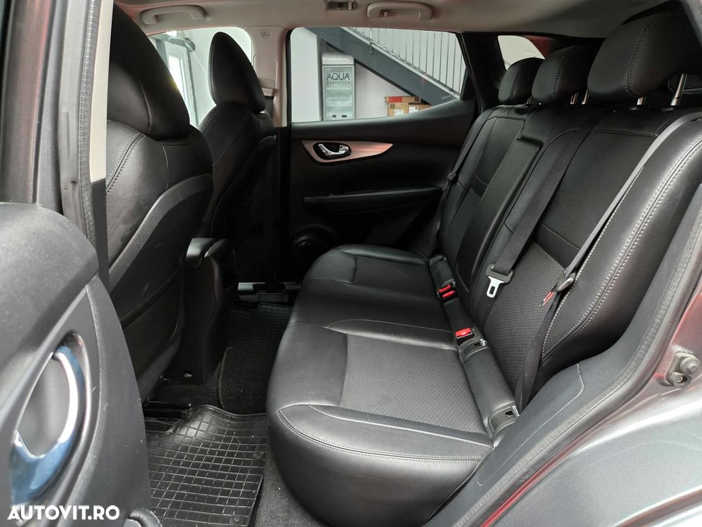 Nissan Qashqai 1.6 DCI TEKNA - 12