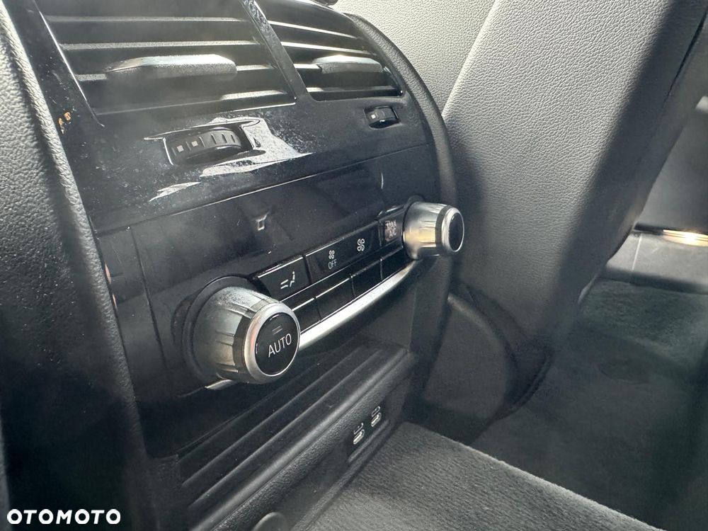 BMW Seria 5 520d xDrive M Sport sport - 28