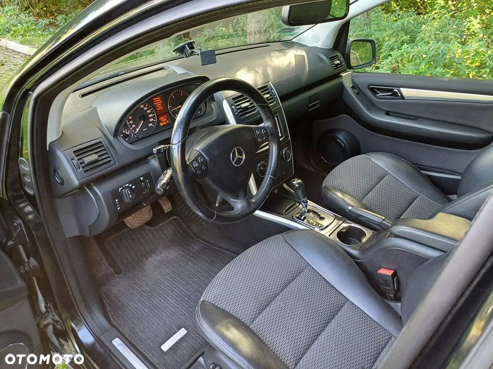 Mercedes-Benz Klasa A 180 CDI Autotronic Avantgarde DPF - 6
