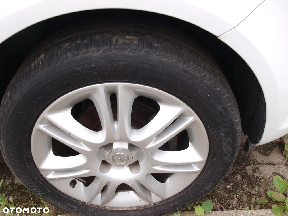 Opel Corsa - 26
