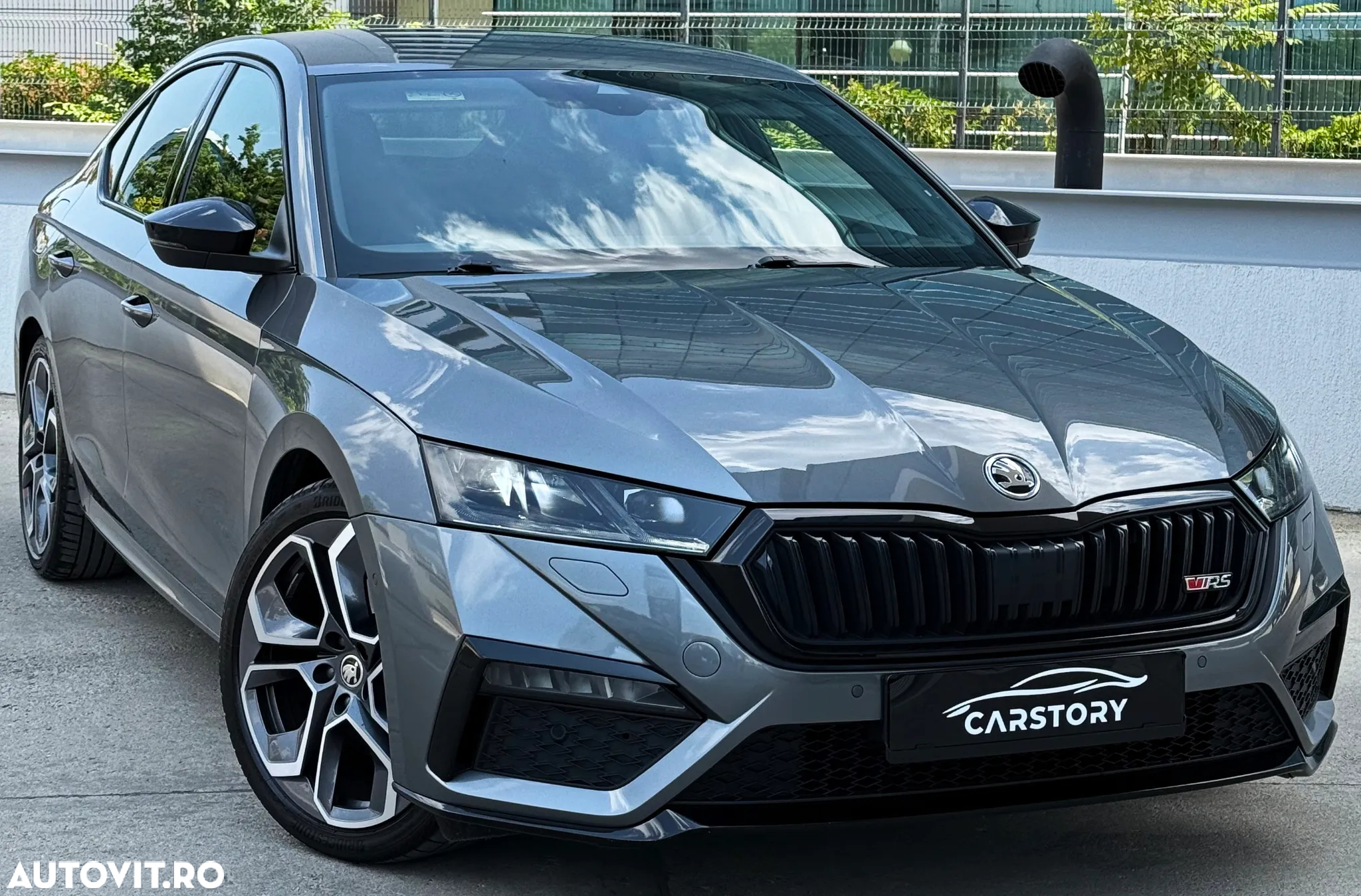Skoda Octavia 2.0 TDI DSG 4x4 RS First Edition - 2