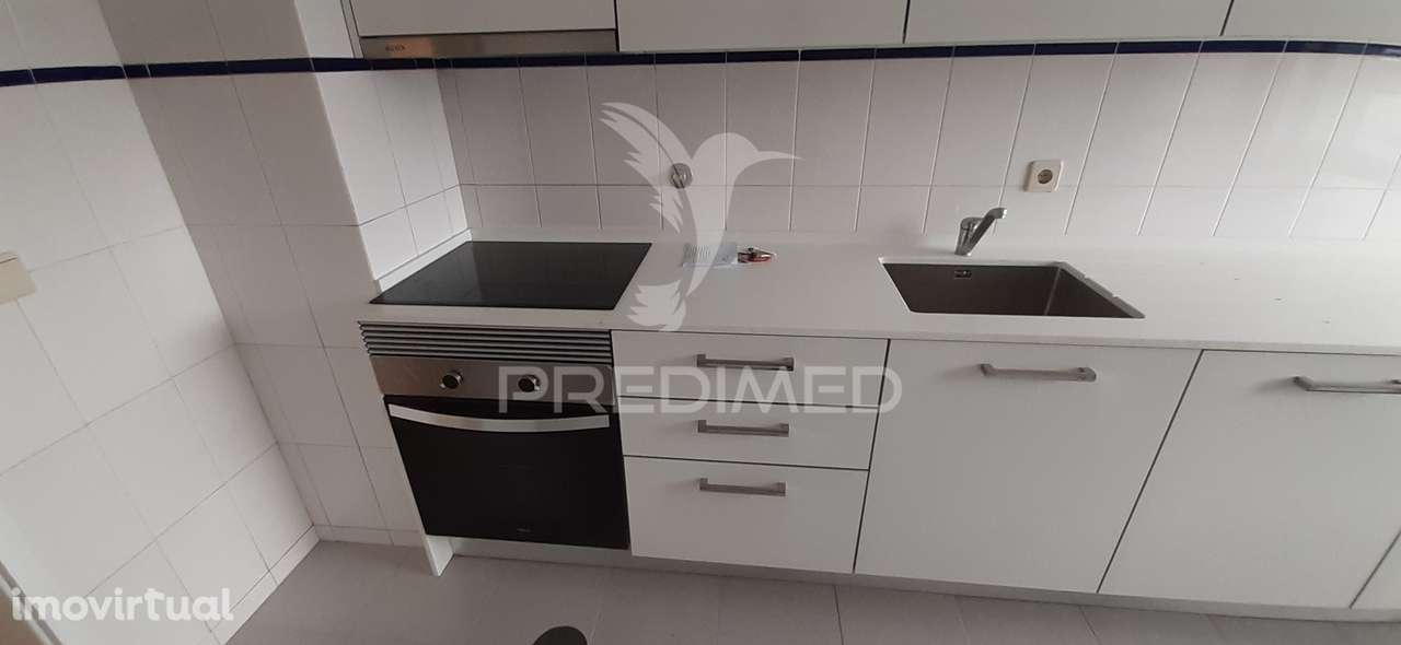 Apartamento T2 para arrendamento em São João da Madeira - Grande imagem: 5/8