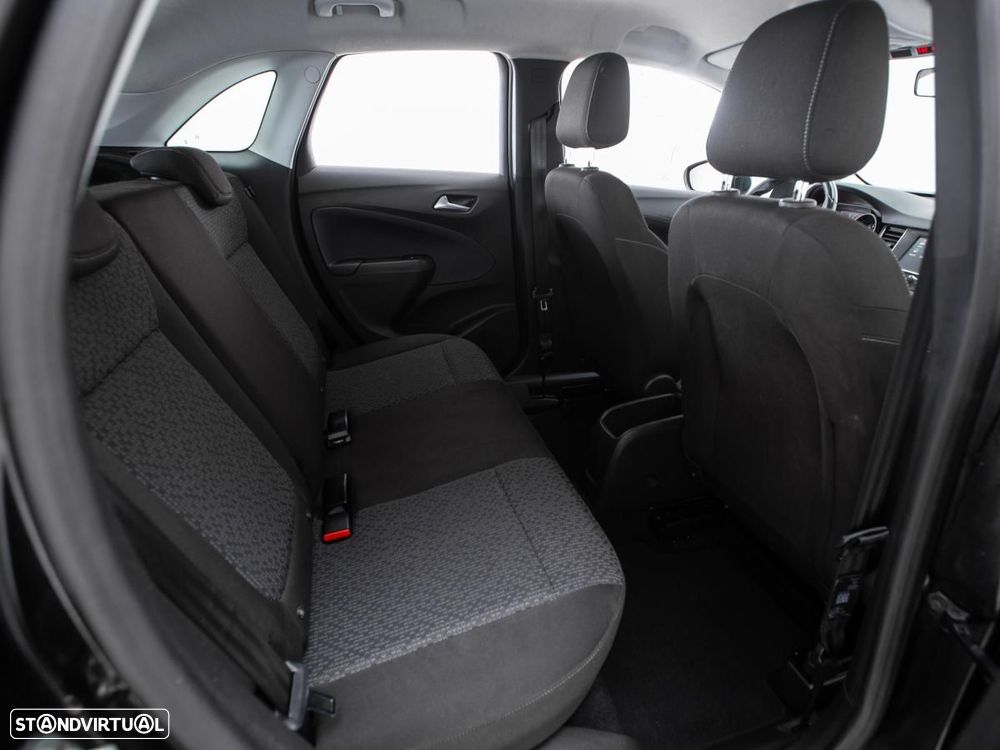 Opel Crossland X - 11