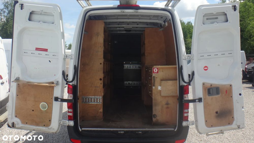 Mercedes-Benz Sprinter - 7