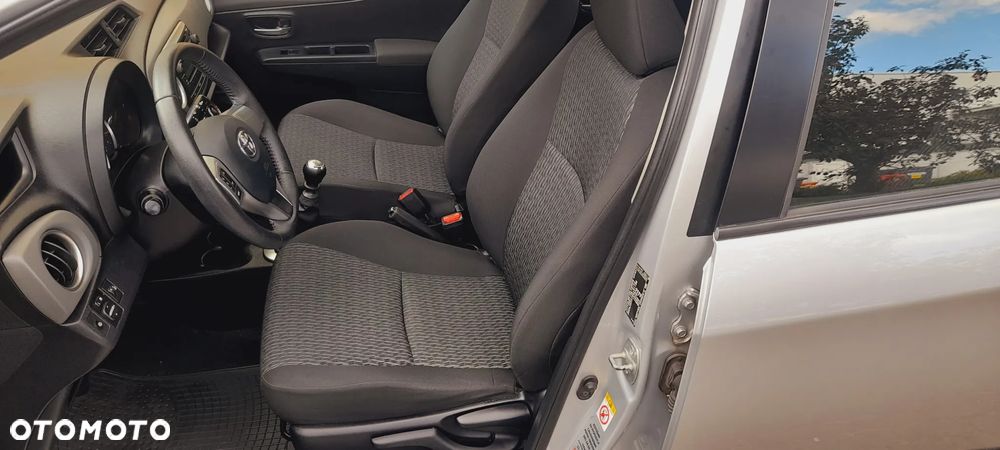 Toyota Yaris - 9