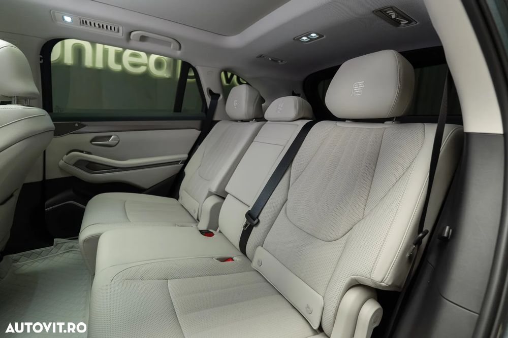 Byd Tang L - 33