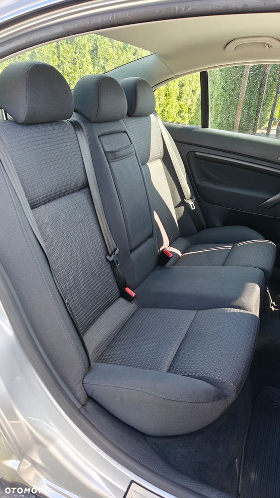 Skoda Superb 2.0 Comfort - 12