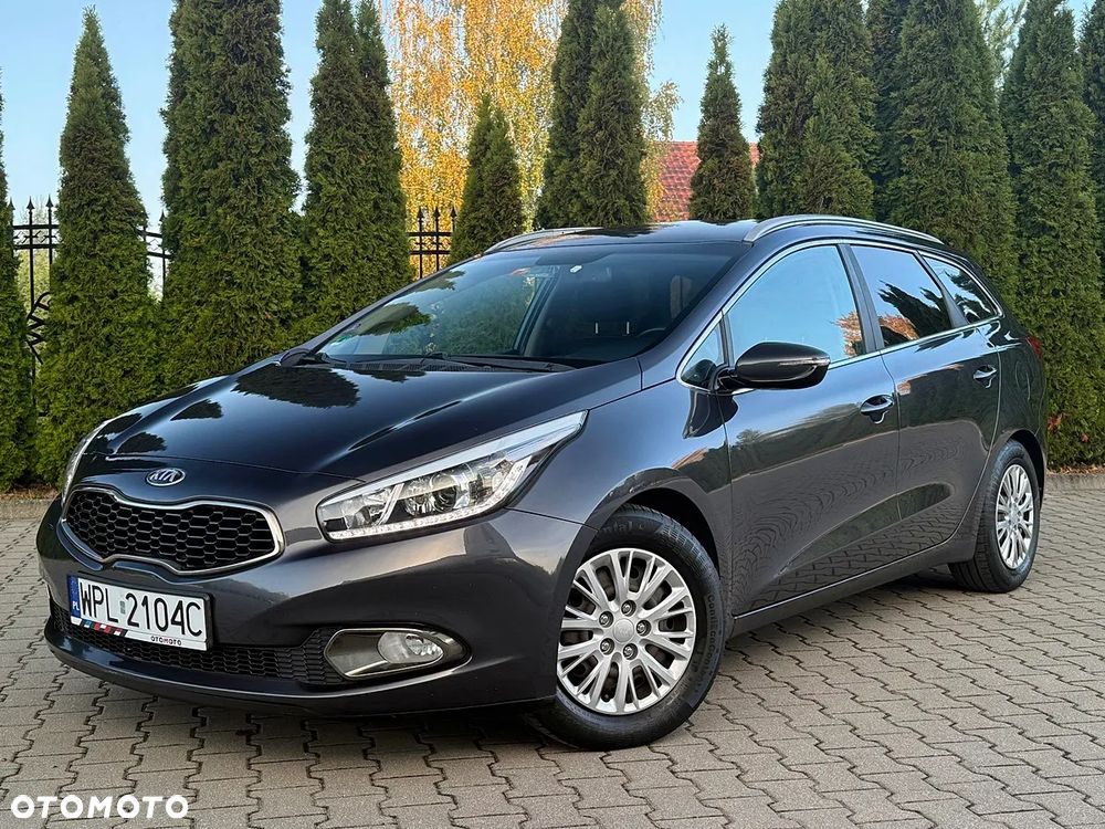 Kia Ceed 1.6 GDI Platinum Edition - 25