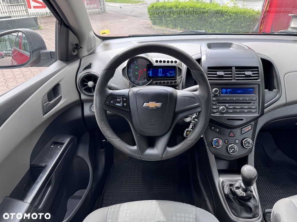 Chevrolet Aveo 1.2 LS+ - 11