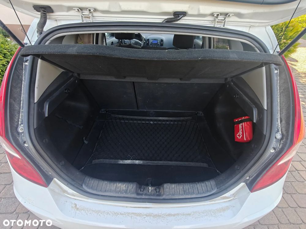 Hyundai i30 1.6 CRDi Classic - 7