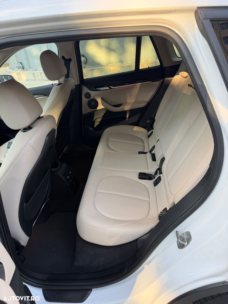 BMW X1 xDrive25e Advantage - 8