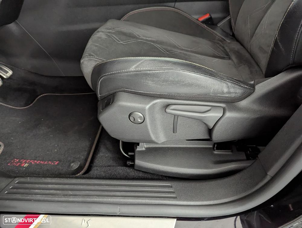 DS DS7 Crossback - 20