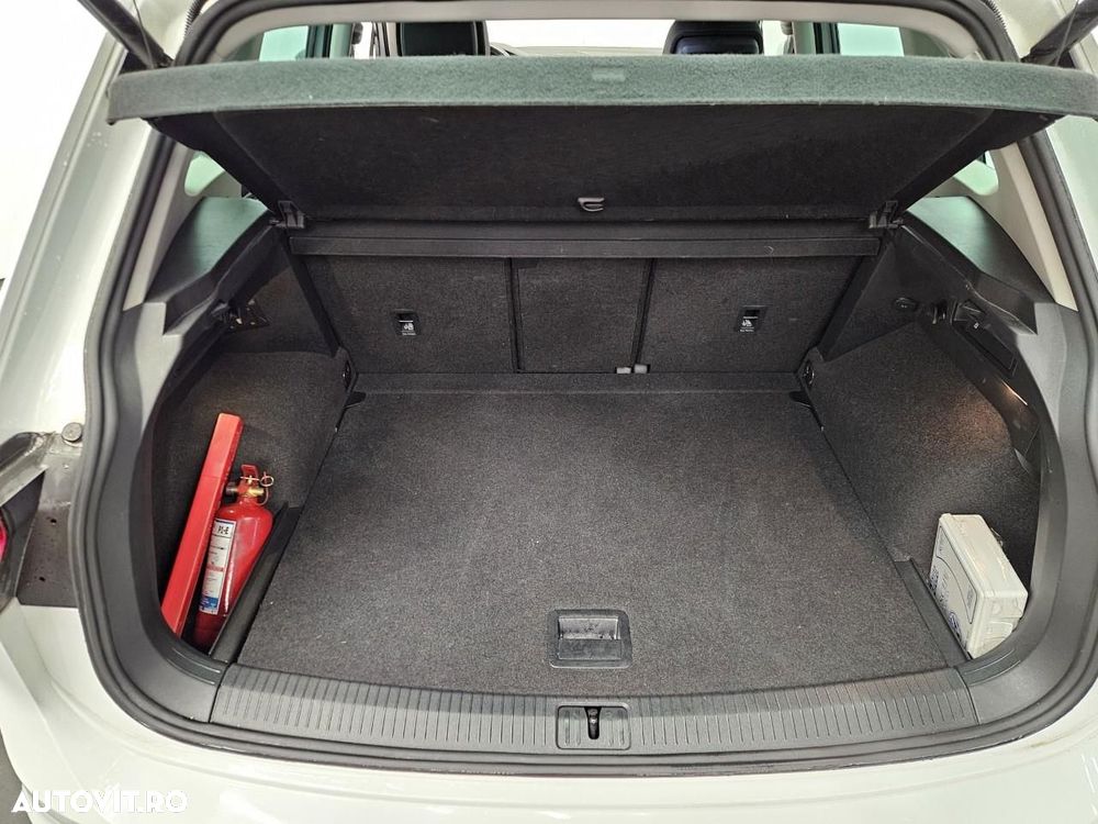 Volkswagen Tiguan - 6