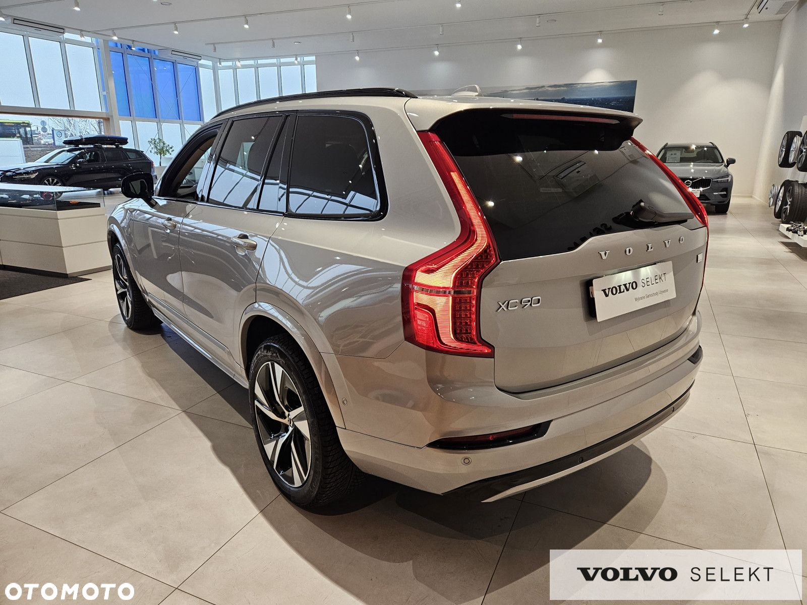 Volvo XC 90 - 8