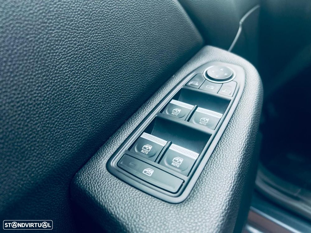 Renault Clio 1.0 TCe Intens - 24