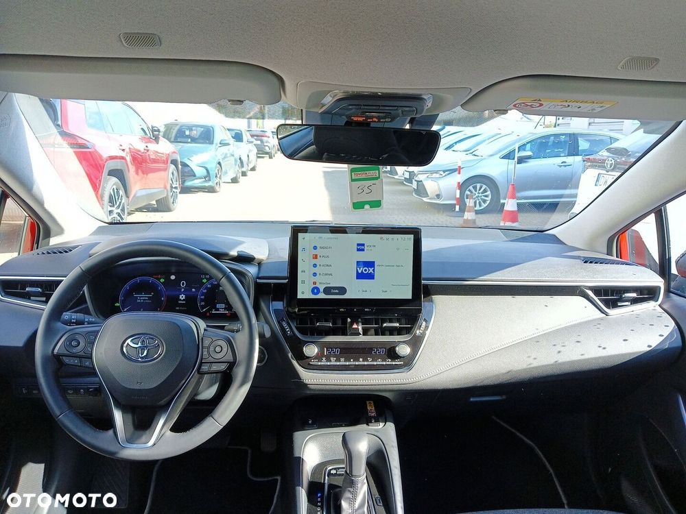 Toyota Corolla 1.8 Hybrid Comfort - 9