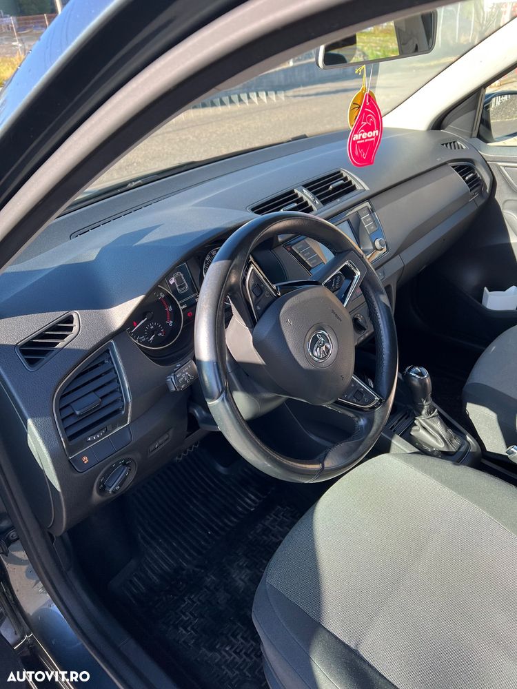 Skoda Fabia - 4