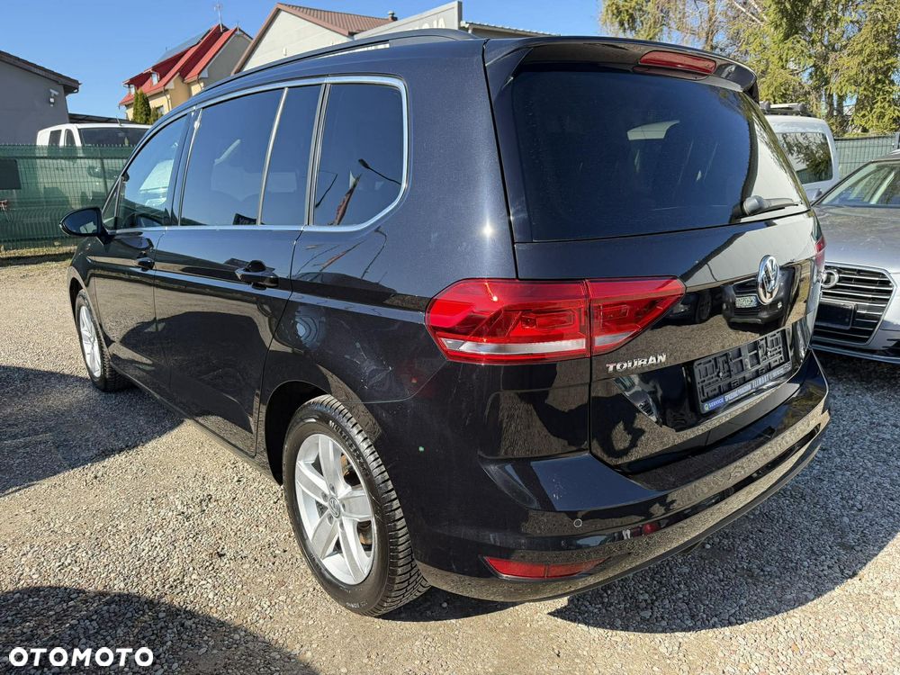 Volkswagen Touran 1.6 TDI BMT SCR Comfortline - 9