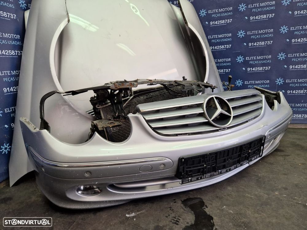 Frente completa usada MERCEDES CLK W209 CDI parachoques capot oticas guarda lamas reforço - 4