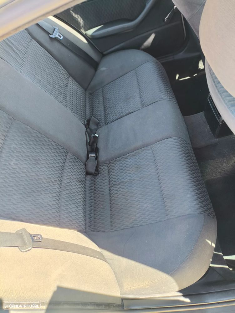 BMW 320 Gran Turismo - 8