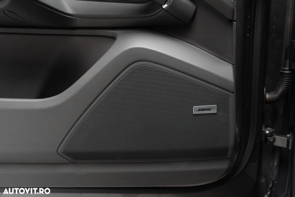 Porsche Cayenne Standard - 12