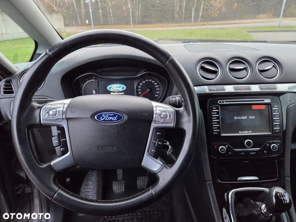 Ford S-Max 2.0 TDCi DPF Titanium X - 15