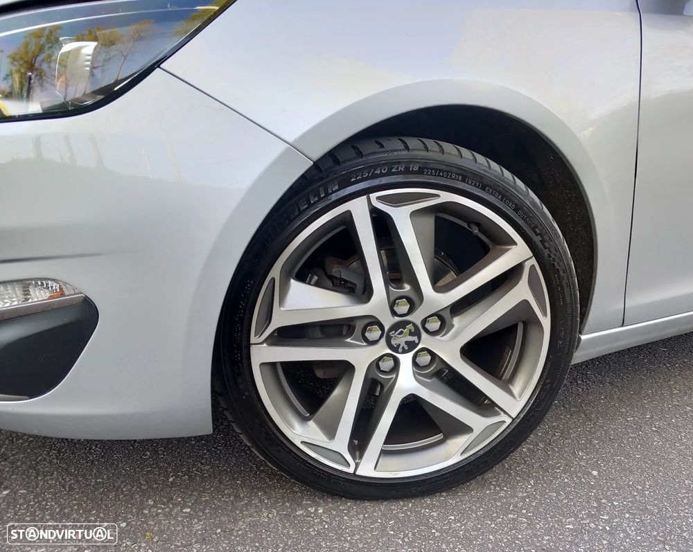 Peugeot 308 1.6 e-HDi Allure CMP6 - 33