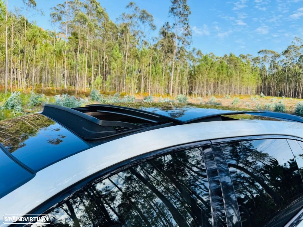 Porsche Panamera Sport Turismo 4 E-Hybrid - 22