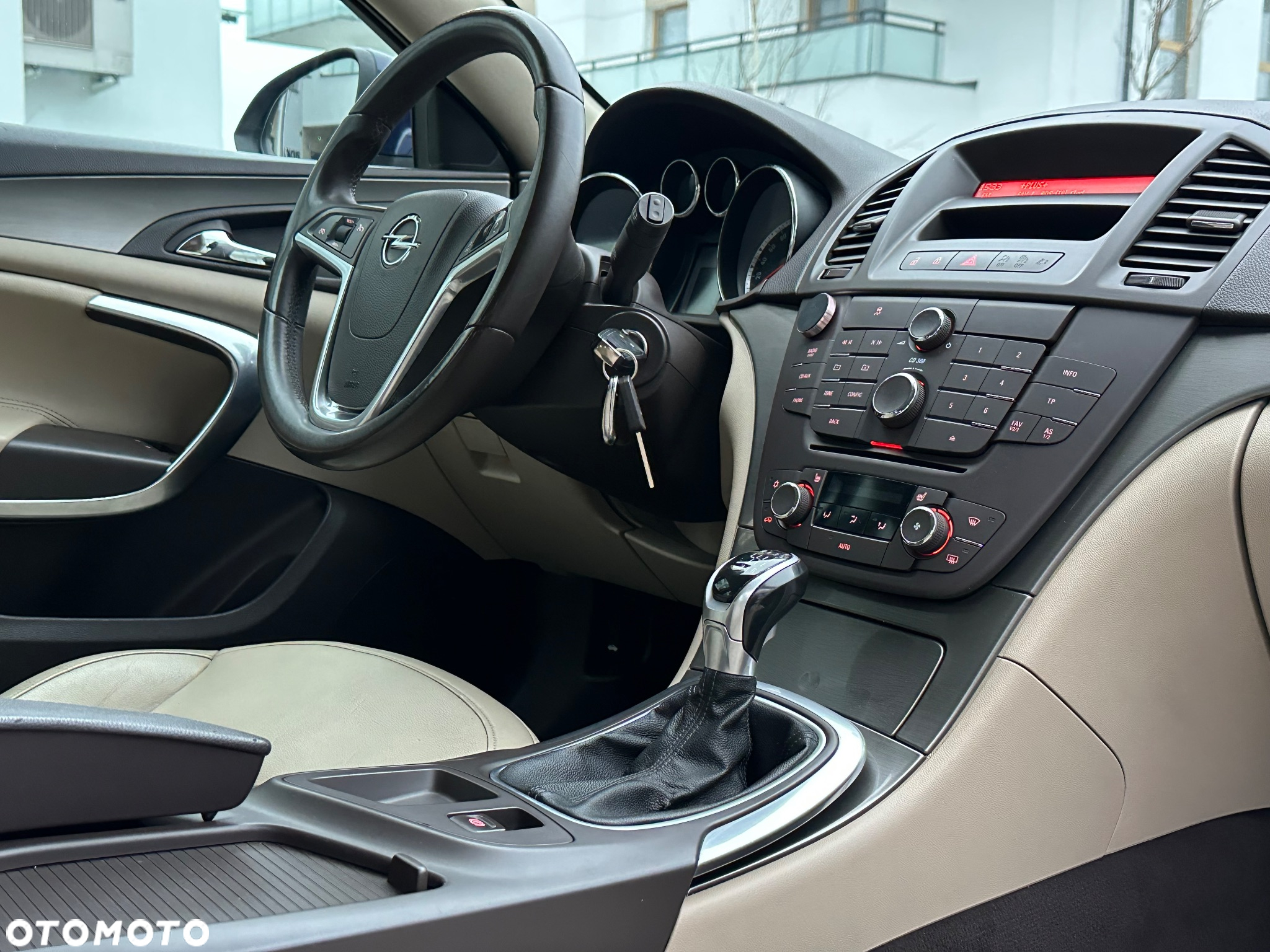 Opel Insignia 2.0 CDTI Active - 10