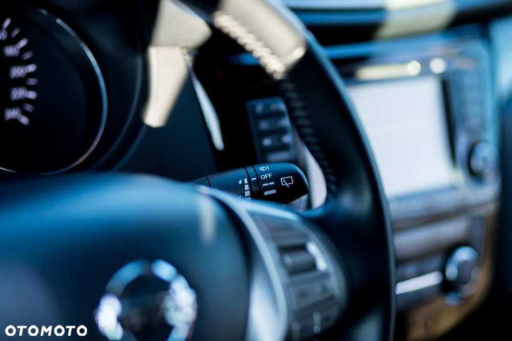 Nissan Qashqai 1.6 DCi Xtronic ACENTA - 7