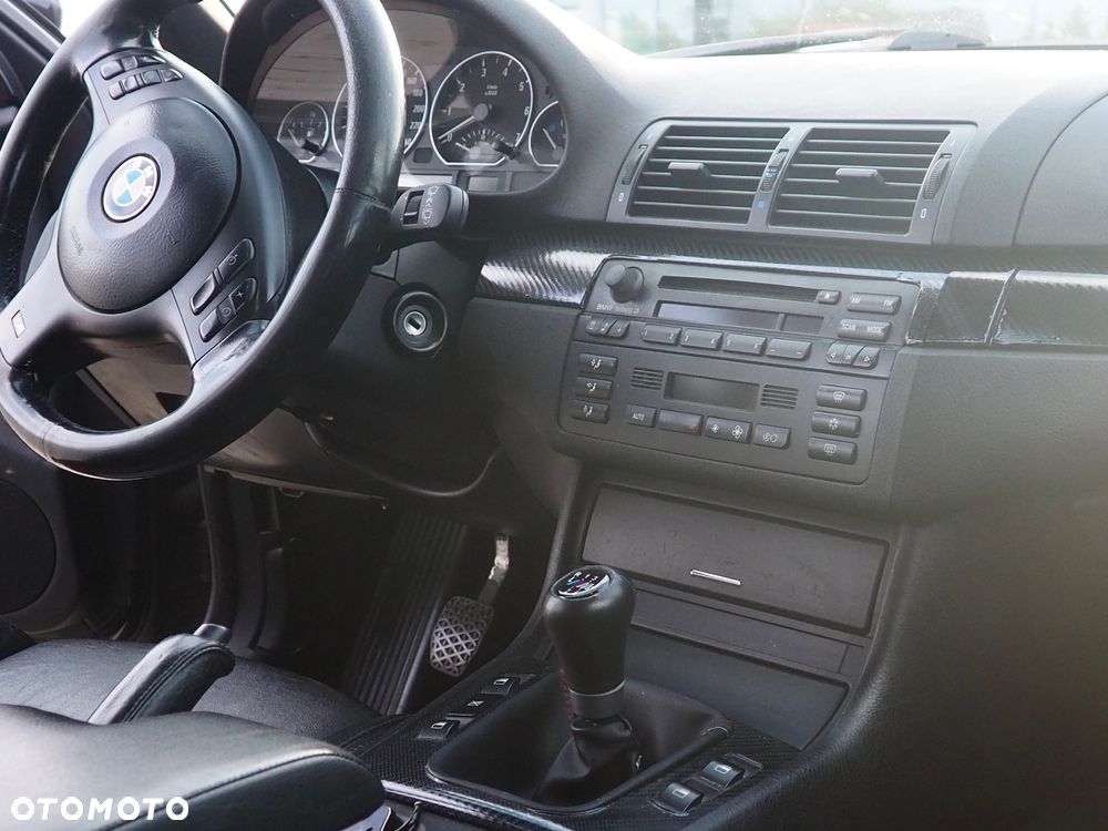 BMW Seria 3 330i - 18